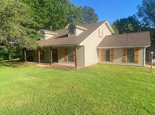 819 Ashland Rd, Ripley, MS 38663