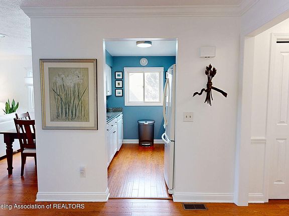 4th image of 5415 Wild Oak Dr #28