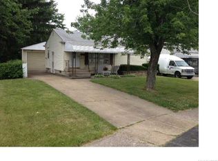 5144 Morgan Pkwy, Hamburg, NY 14075