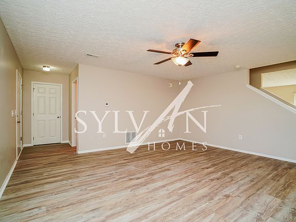 4th image of 120 Vandora Pl