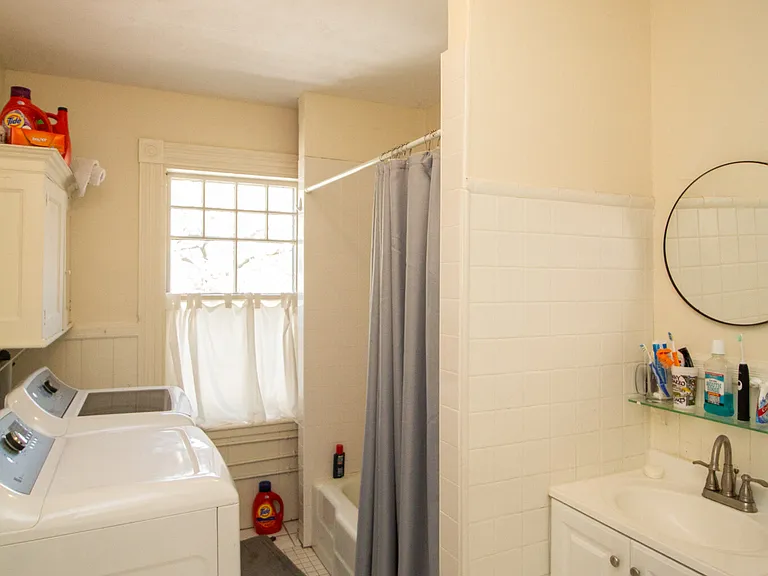 184 Aspinwall Ave #2 — Photo 12