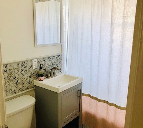 5th image of 3646 63rd St