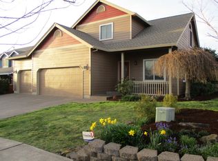 101 W Edgewood Dr, Newberg, OR 97132