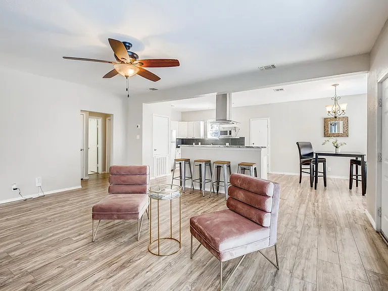 400 Eleanor Ave — Photo 5