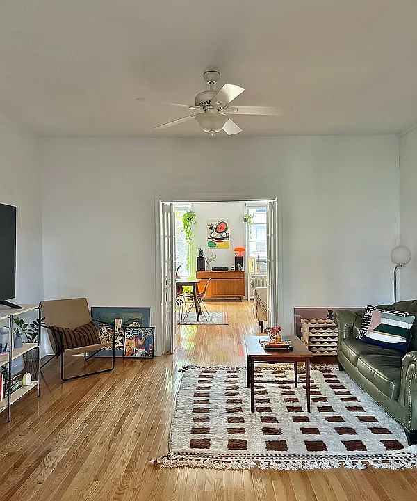 1st image of 189 Amity St #3