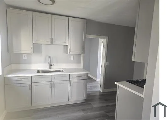 1145 Dawson Ave — Photo 6