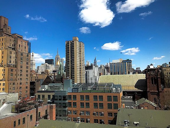 3rd image of 230 E 15th St APT 10N
