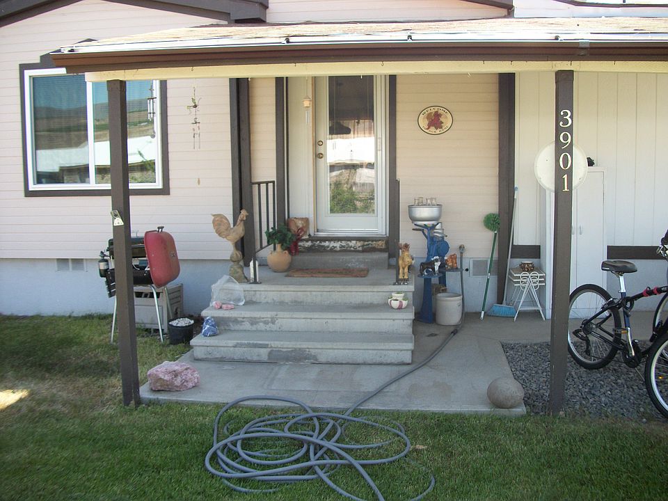 Front View w/ covered patio