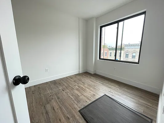 Rented by Reside New York | media 3