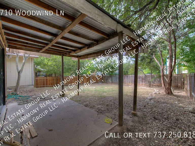1710 Woodwind Ln — Photo 14