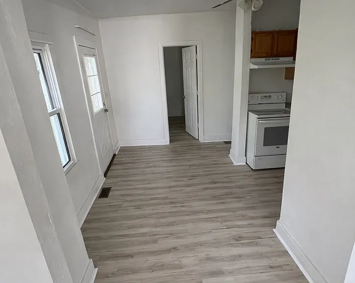 11 E Saint Joe St #2 — Photo 7