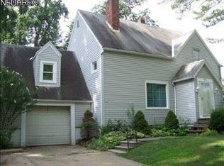 132 Rosewood Ave, Northfield, OH 44067