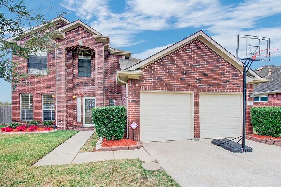 1st image of 3122 Glencullen Ln
