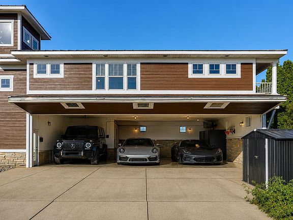 2nd image of 2520 Air Park Dr