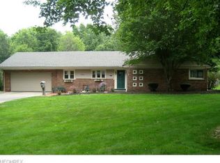 211 Glenview Rd, Canfield, OH 44406