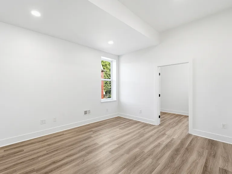 1336 Pennsylvania Ave — Photo 26