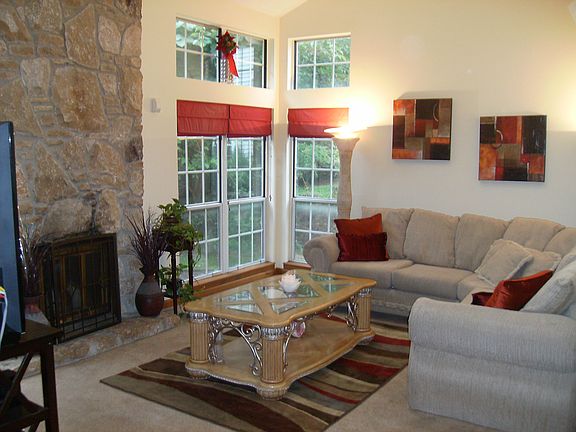 3rd image of 9587 Bay Vista West Dr