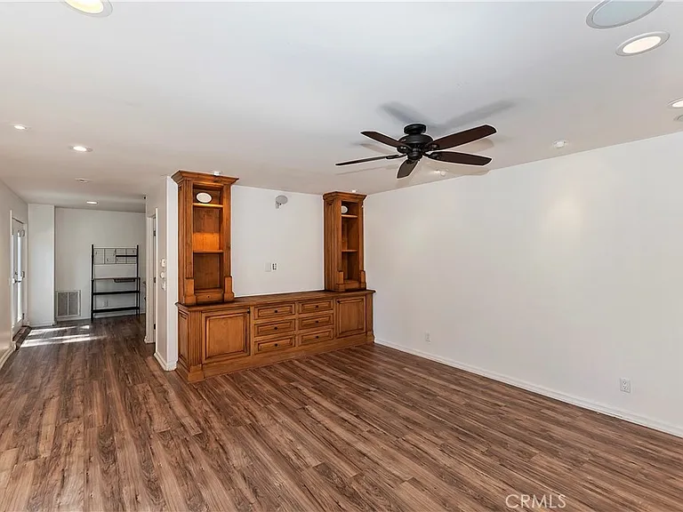 21510 Crest Forest Dr — Photo 14