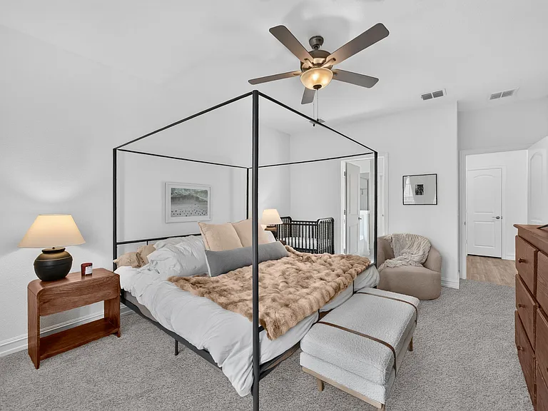 1109 Nathan Ln — Photo 46