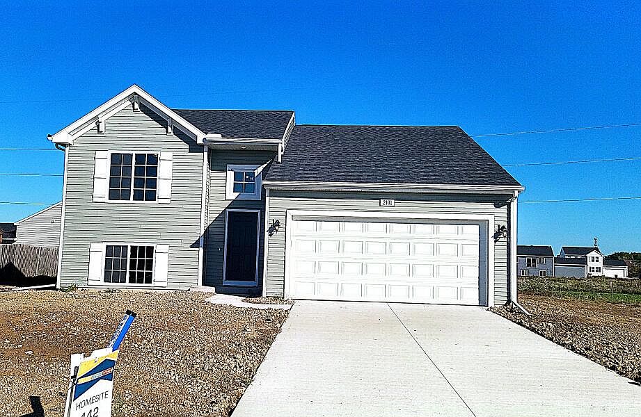 1st image of 2101 Orlov Dr
