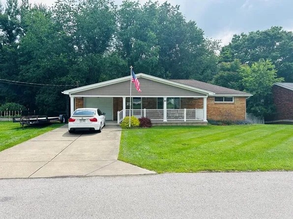 20 Sandy Ave, Moundsville, WV 26041