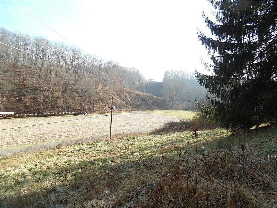 2nd image of 1862 Hoover Rd
