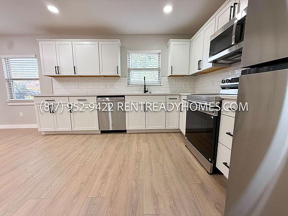 5th image of 4723 Cairnvillage St