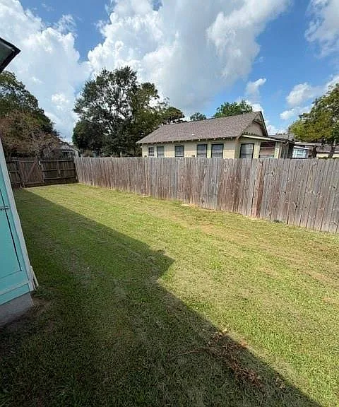 512 Stimpson St — Photo 11