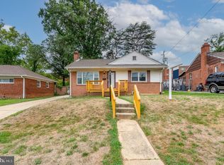 6513 Hawthorne St, Landover, MD 20785