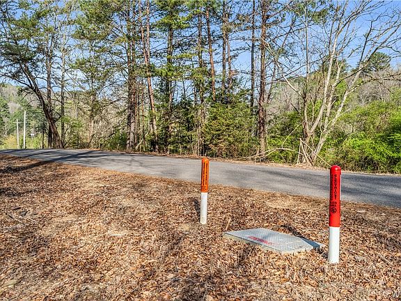 4th image of Prudes Creek Rd