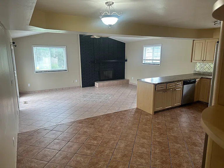 3155 Marc Dr — Photo 16