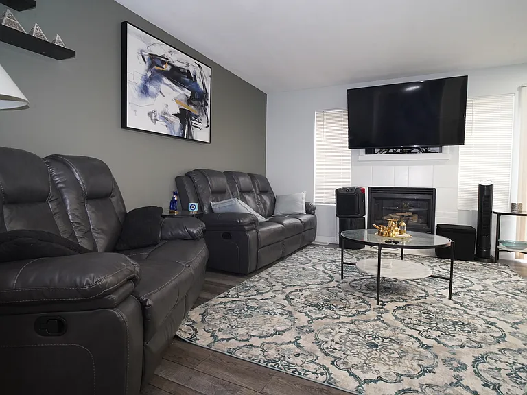 2220 S 336th St #405 — Photo 4