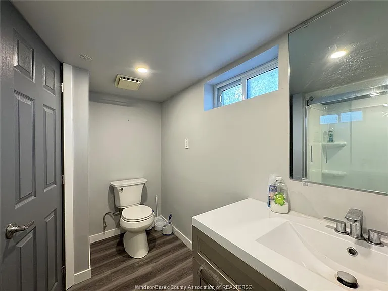 1595 Sun Valley Dr — Photo 4