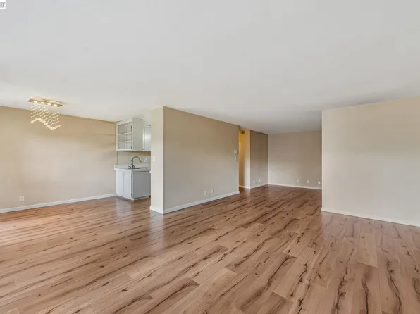 121 Buckingham Dr Unit 25, Santa Clara, CA 95051