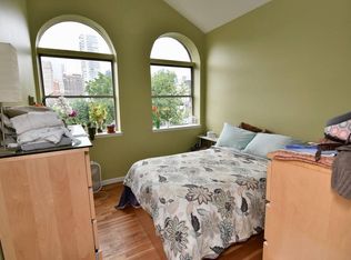 1721 Lombard St, Philadelphia, PA 19146