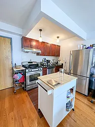 Rented by Piere Michel