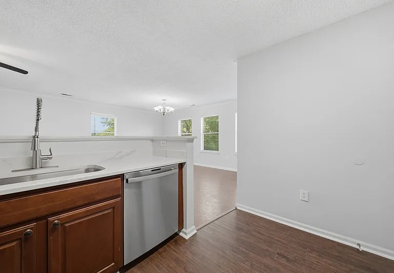 205 Westover Ave #1-203 — Photo 15
