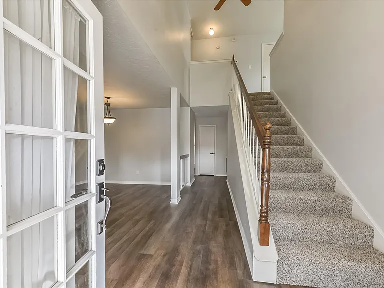 16606 Burlcreek — Photo 5