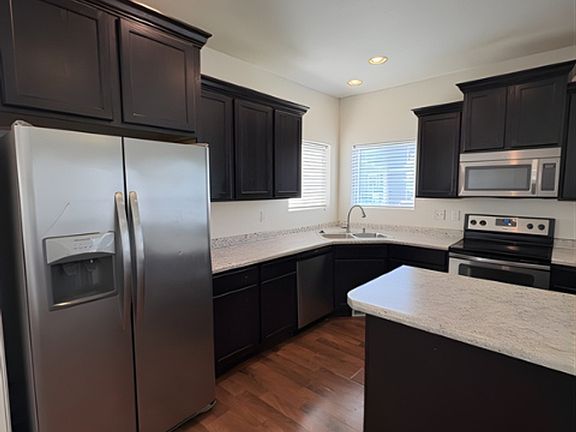 5th image of 5384 W Alder View Ct