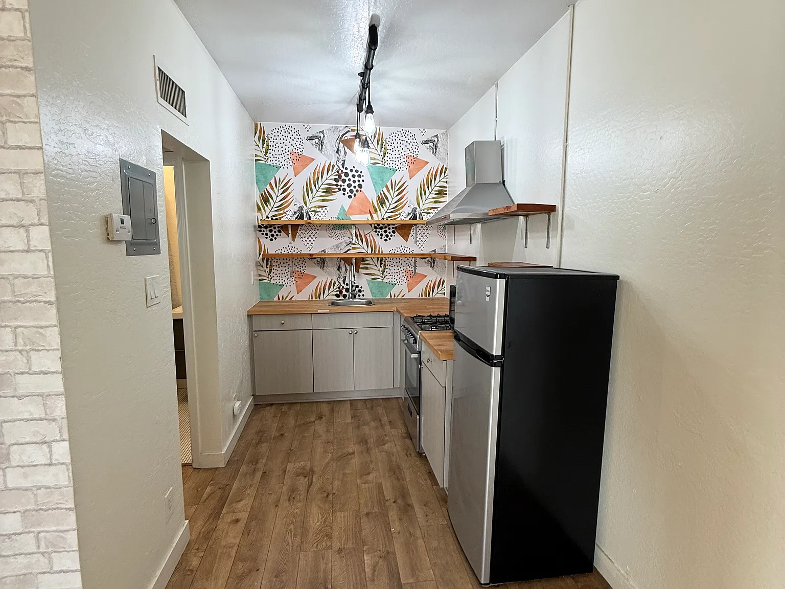 Studio, 410 sqft, $700 — Photo 3