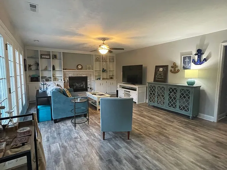 1022 Stillmeadows Ct — Photo 18
