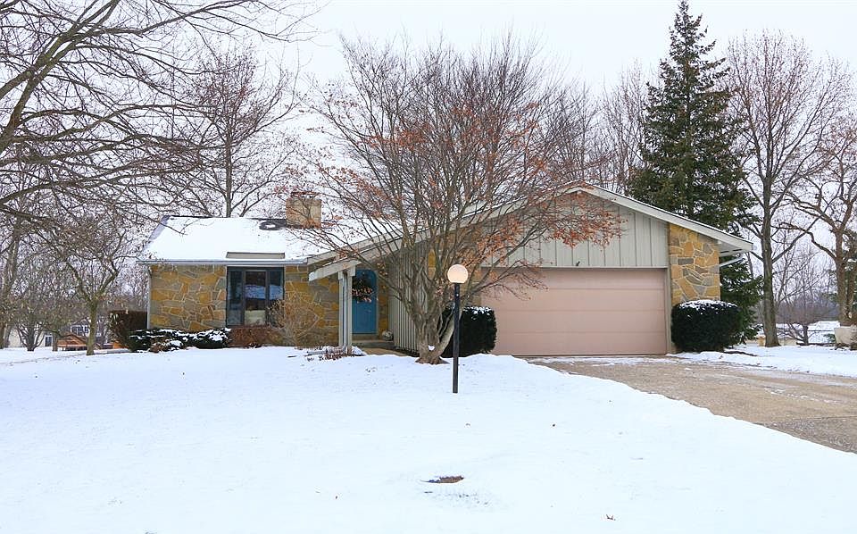 1st image of 8279 Lakenoll Ct