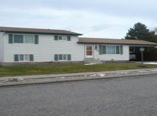 215 Bridger Dr, Logan, UT 84321