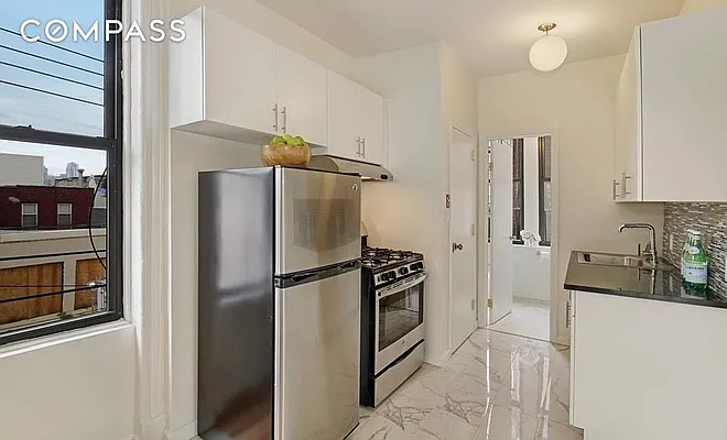 Rented by Compass | media 2