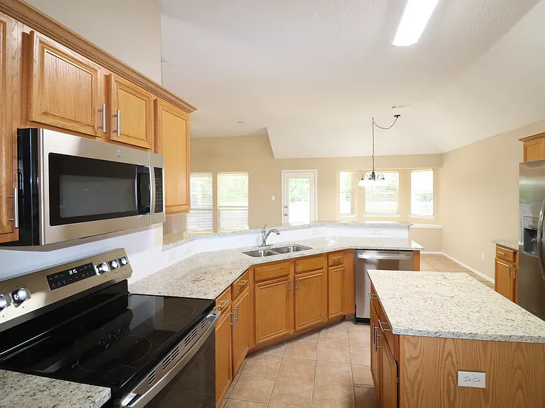 3711 Sycamore Ln — Photo 19