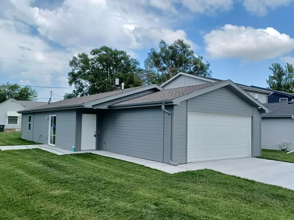 2101 S 13th St, Council Bluffs, IA 51501
