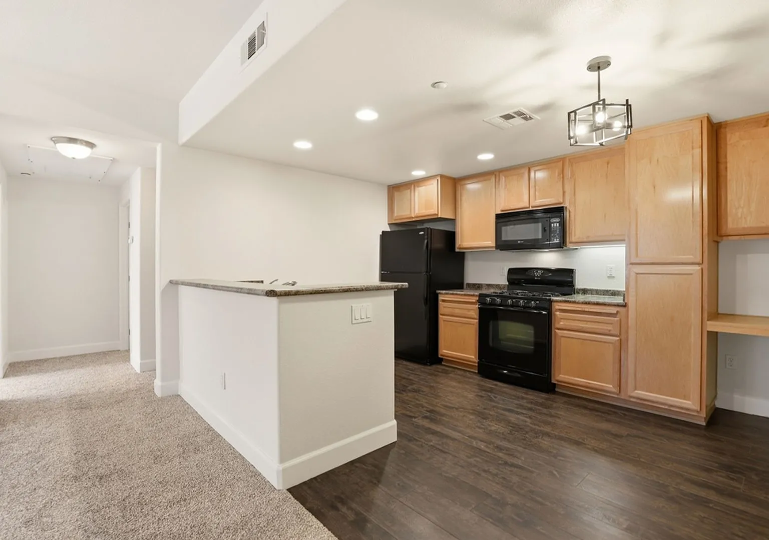 1501 Secret Ravine Pkwy — Photo 1