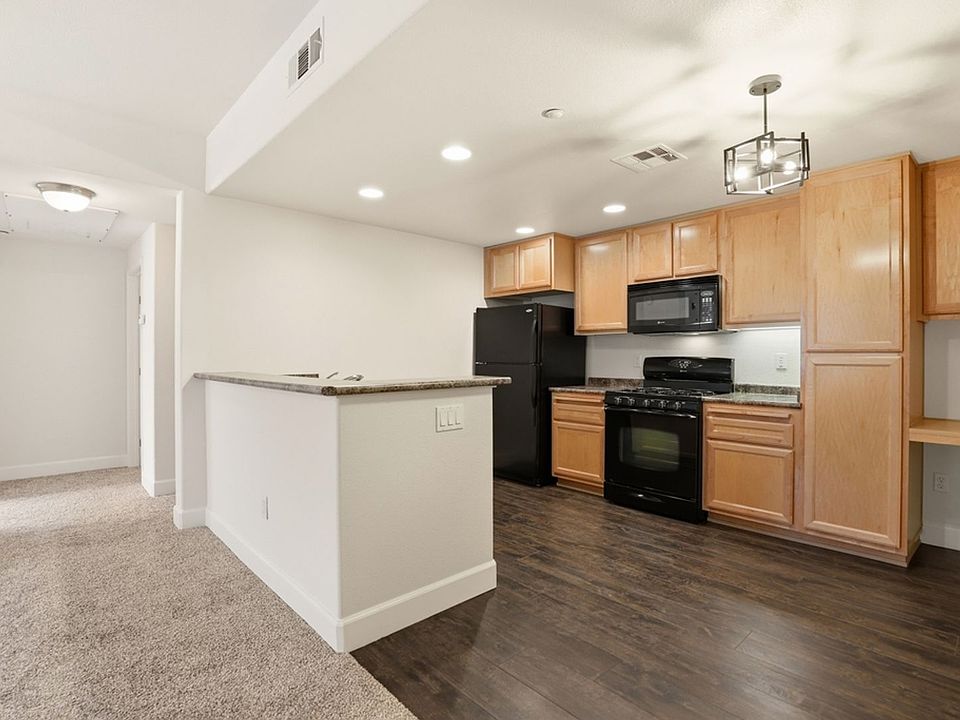 1st image of 1501 Secret Ravine Pkwy Unit 1523