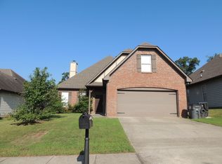 4432 Sierra Ln, Gardendale, AL 35071