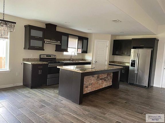 5th image of 3808 Renata Dr #3808